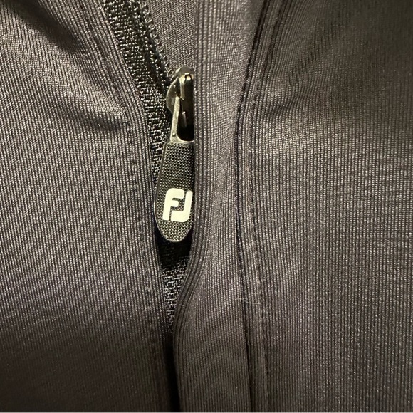 FootJoy Performance Golf QuarterZip Pullover Black Camo Sleeves‎ Size Small - Picture 6 of 6